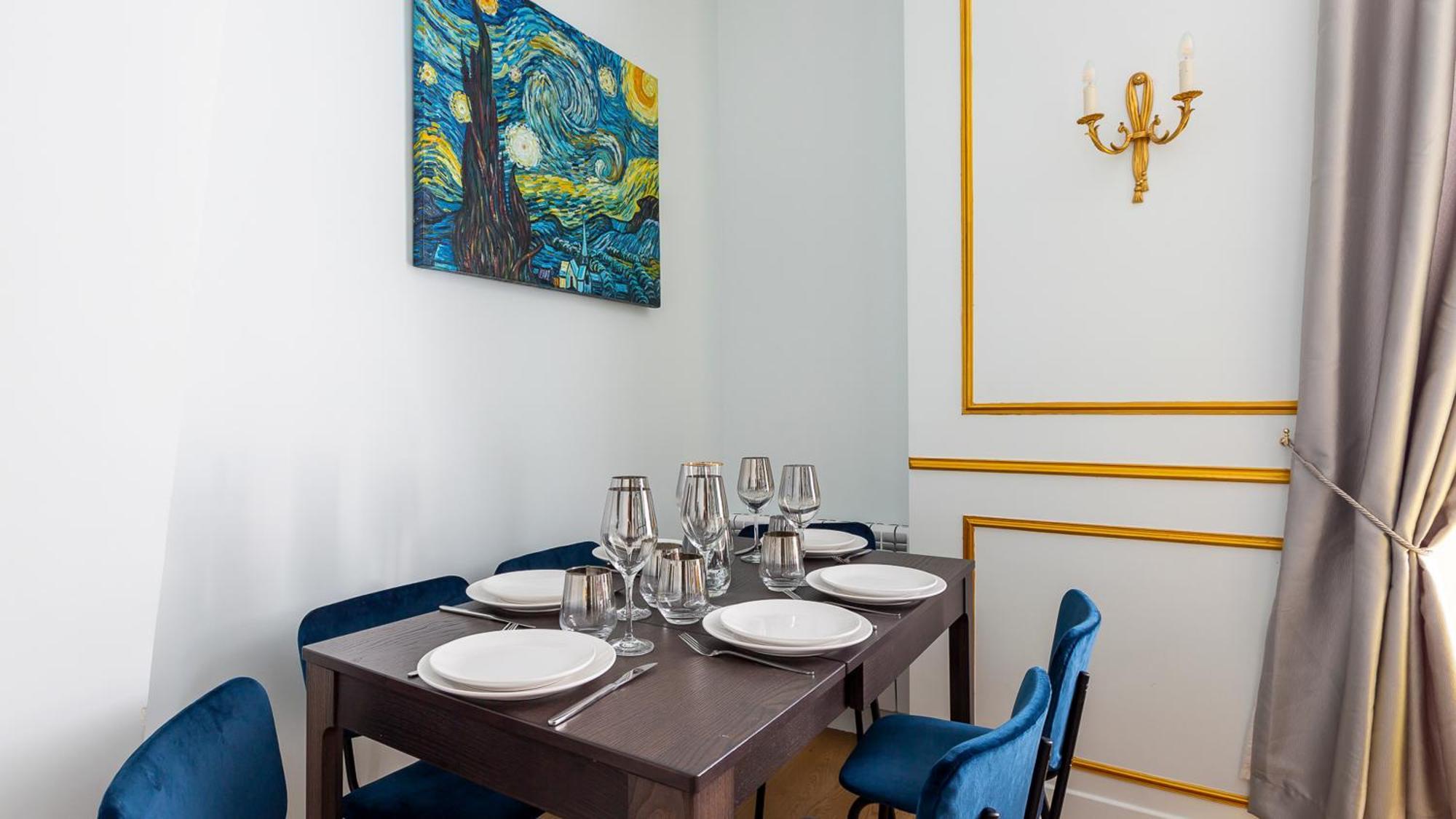 Luxury 2 Bedroom 2 Bathroom Apartment - Louvre Parijs Buitenkant foto